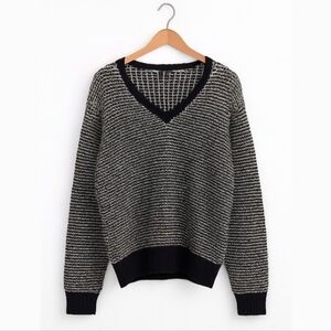 Armani Jeans Men’s Wool Blend V-Neck Sweater Black White Classic Knit